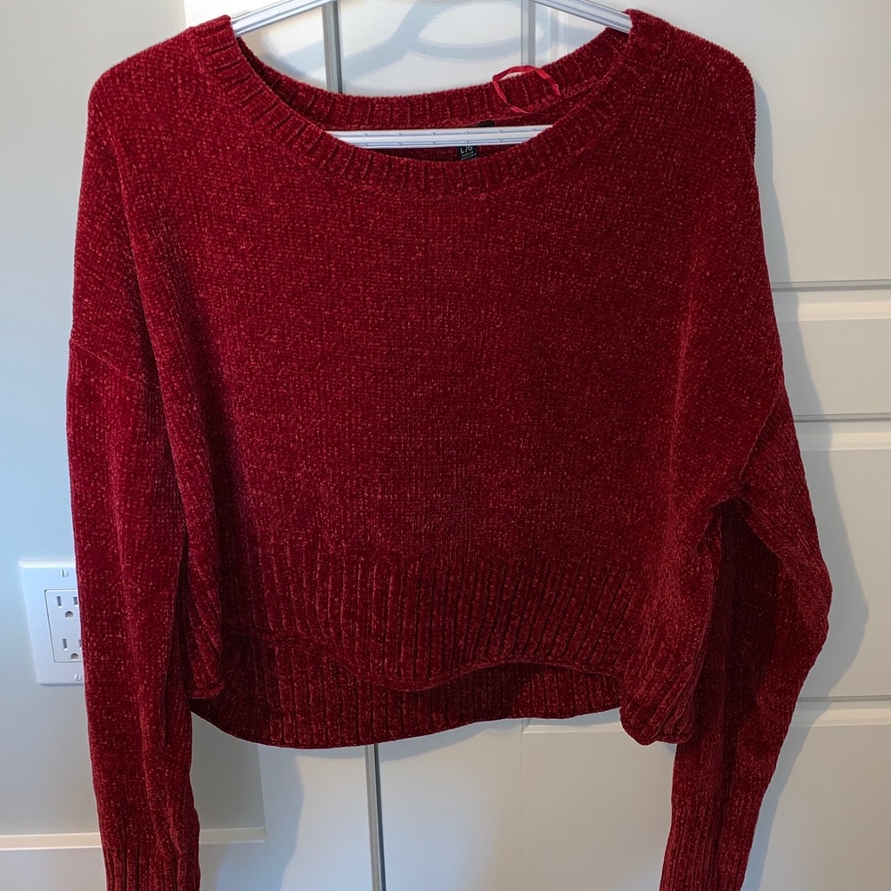 Velet crop top long sleeve red